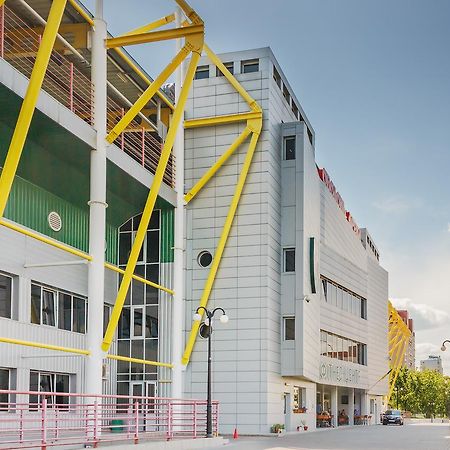 Hotel Obolon-Arena Kiev Dış mekan fotoğraf